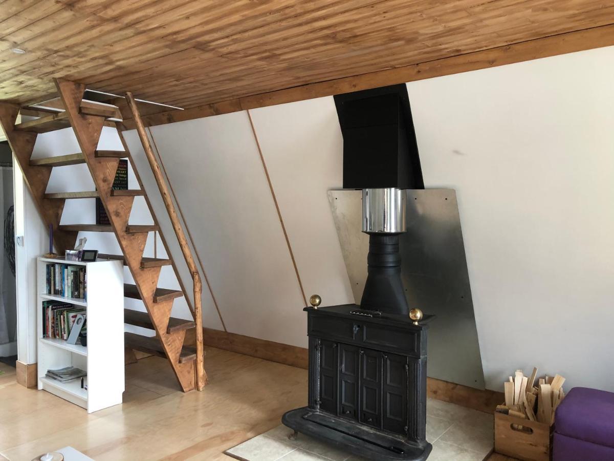 Вилла Cooks And Puppies Hideaway Jade City Экстерьер фото